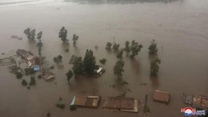 Banjir Melanda Korea Utara, Menenggelamkan Ribuan Rumah