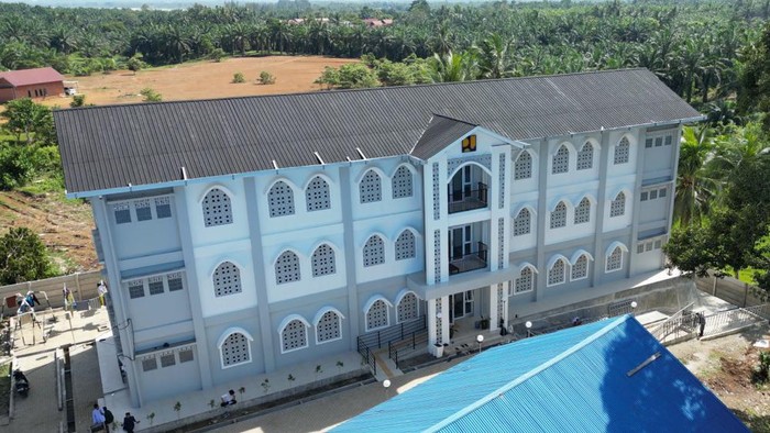 Rusun Pondok Pesantren Al Muslimun di Kabupaten Bengkulu Tengah, Provinsi Bengkulu.