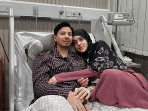 Dukungan Raffi Ahmad dan Rekan Artis Lain Iringi Kesembuhan Sonny Septian