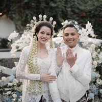 Tak banyak yang tahu, suami Susan itu rupanya merupakan pria asal Hamburg, Jerman. Khalid memiliki darah blasteran Indonesia-Belanda dan kini berusia 33 tahun. Foto: Instagram/@susansameeh