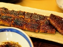 Tragis! 1 Wanita Tewas dan 147 Keracunan Usai Makan Menu Belut