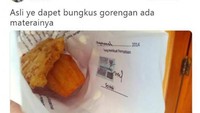 “Asli ye beli gorengan ada materainya,” komen salah satu netizen yang dapat kertas gorengan unik. Foto: Pool/Site