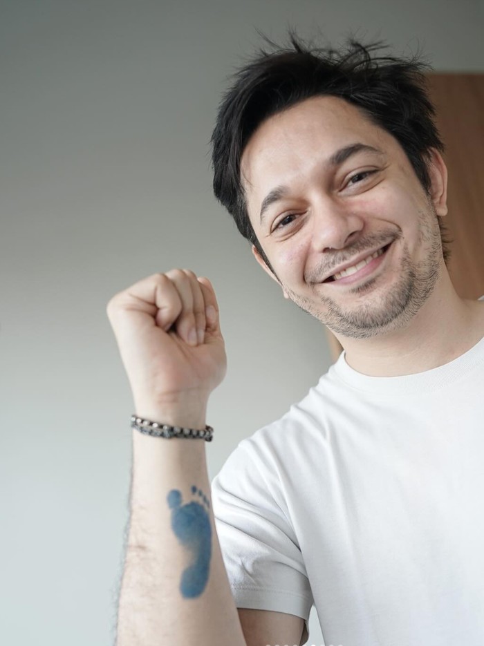 Andrew Andika