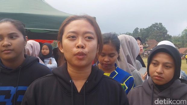 Atlet sepak bola perempuan Mutmainah