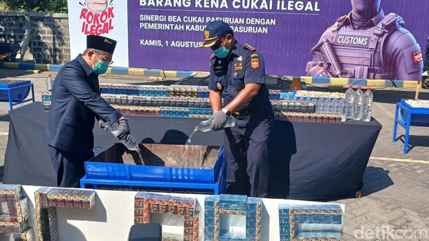 Bea Cukai Pasuruan musnahkan barang bukti ilegal
