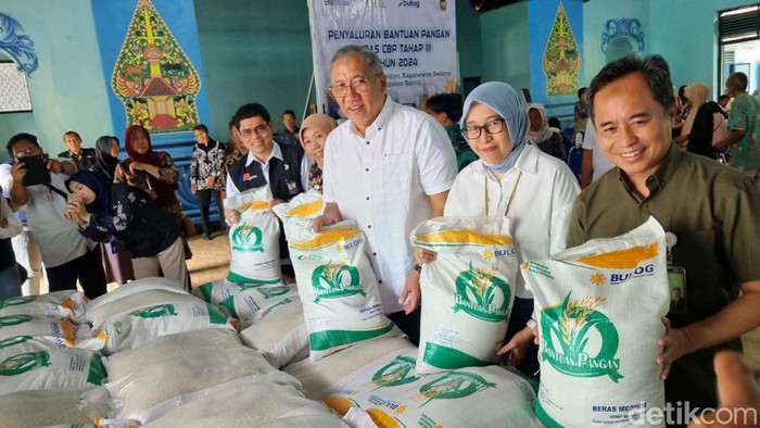 Direktur Utama Bulog, Bayu Krisnamurthi di Bantul, Kamis (1/8/2024).