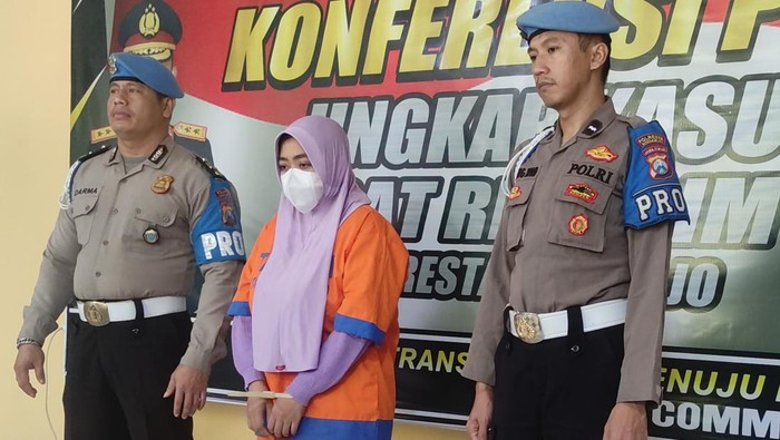 Dirut PT Araya Berlian Perkasa Sidaorjo Fatimatul Zahro