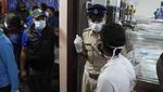Evakuasi Korban Tewas Longsor Maut India ke Kamar Mayat