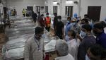 Evakuasi Korban Tewas Longsor Maut India ke Kamar Mayat