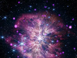 Gambar Menakjubkan dari Observatorium X-Ray Chandra di Luar Angkasa