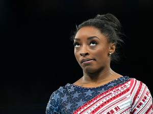 Pembalasan Simone Biles untuk Netizen yang Kritik Rambutnya di Olimpiade 2024