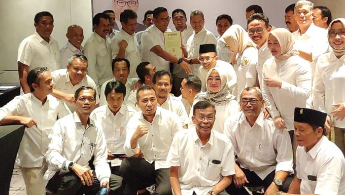 Kader PDI Perjuangan dan Gerindra Wonogiri setelah menerima rekomendasi pilkada dari Partai Gerindra Kamis (1/8/2024).