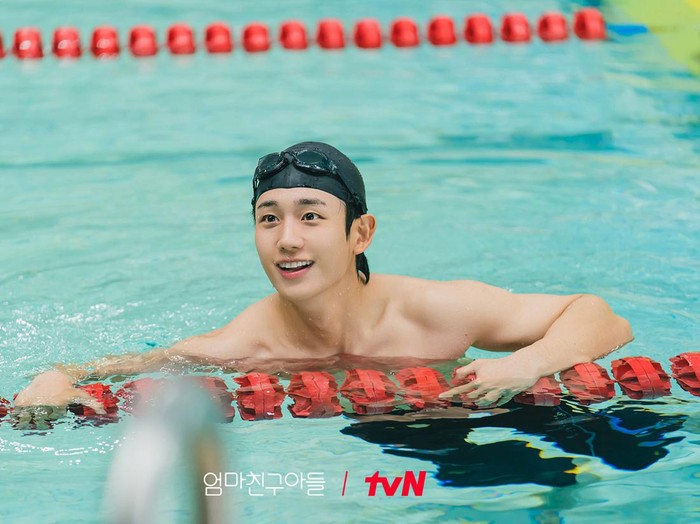 Jung Hae In Jung Hae In di drakor Love Next Door.