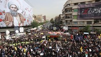 Pemimpin tertinggi Iran, Ayatollah Ali Khamenei akan memimpin doa untuk Haniyeh menjelang pemakamannya di Doha, Qatar.