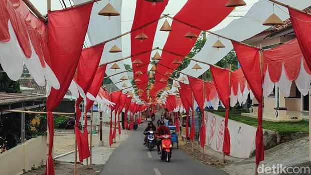 Lorong Merah Putih di Kampung Cibahong, Tasikmalaya