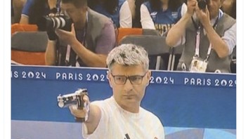 Tidak ada yang lebih keren dari dia. Foto: X.com