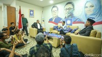 Selain klarifikasi soal bolos rapat paripurna DPRD, Zita juga bicara soal dirinya dipasangkannya dengan Anies Baswedan dalam Pilkada Jakarta. Sebelumnya, Waketum PAN Yandri Susanto mengatakan pihaknya terbuka untuk mendukung Anies Baswedan di Pilgub Jakarta. Asalkan Ketua DPP PAN, Zita Anjani, bisa dipasangkan sebagai cawagub Anies di Pilgub Jakarta.