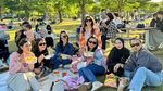 Nisya Ahmad Bagikan Momen Makan Hot Pot Piknik yang Seru