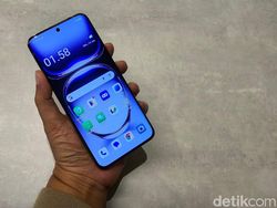 Unboxing Reno 12 Pro, HP Anyar Oppo Harga Rp 9 Juta