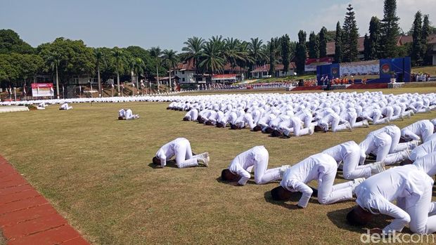 Pelantikan pamong praja muda IPDN, Kamis (1/8/2024).