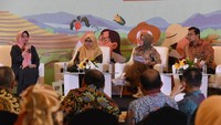 Melalui sarasehan tersebut para stakeholders sepakat perlunya pengembangan dan komersialisasi benih bioteknologi di pasar yang memungkinkan petani menekan potensi kehilangan hasil hingga 10 persen, artinya bisa meningkatkan produksi panen yang signifikan di lahan tani yang terbatas.