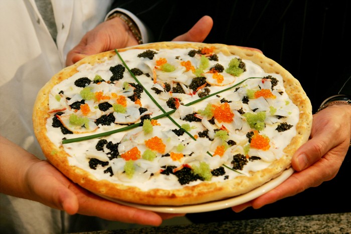 Pizza termahal di dunia 10 Pizza Termahal di Dunia, Harganya Capai Rp 194 Juta!