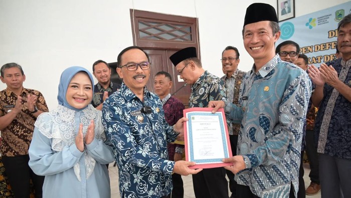 Pj Bupati Kuningan Iip Hidajat