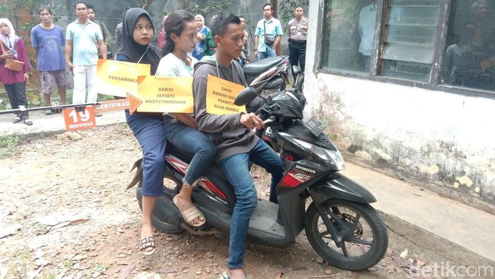 Polisi gelar rekonstruksi pria tewas usai dianiaya pacar di Purworejo, Kamis (1/8/2024).