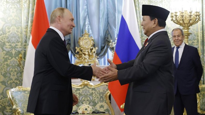 Diplomasi Dinamis Indonesia Terwujud dalam Pertemuan Prabowo-Putin