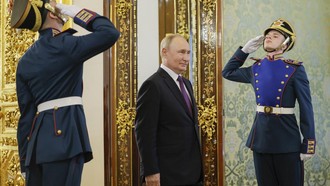 Putin Kirim Pesan ke Mojtaba Khamenei-Presiden Iran: Moskow Teman Setia