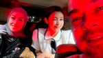 Sultan Djorghi dan Putrinya, Aquene Aziz Kompak Kulineran