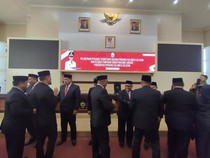 Pj Gubernur Sulsel Juga Lantik Eks Sekda Abdul Hayat Gani Jadi Staf Ahli