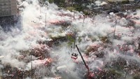 Mereka memperingati 80 tahun pecahnya Pemberontakan Warsawa selama Perang Dunia II melawan pasukan Nazi Jerman. 