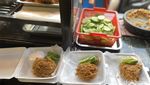 Murah Enak! Ayam Geprek Pake Nasi di Sini Cuma Rp 10.000