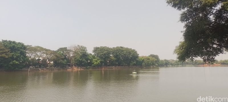 Danau Setu Babakan