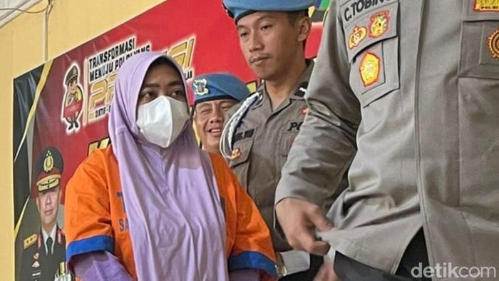 Dirut PT Araya Berlian Perkasa Sidaorjo Fatimatul Zahro
