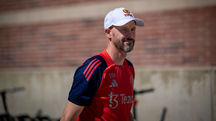 LOS ANGELES, CALIFORNIA - JULY 26: Manager Erik ten Hag of Manchester United arrives ahead of a first team training session as part of their pre-season tour of the USA at UCLA on July 26, 2024 in Los Angeles, California. (Photo by Ash Donelon/Manchester United via Getty Images)