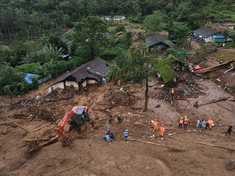 Foto Udara Longsor Dahsyat Terjang India