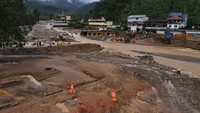 Pemerintah negara bagian telah mendirikan kamp-kamp pengungsian untuk menampung mereka yang kehilangan tempat tinggal setelah tragedi alam tersebut. Lebih dari 3.500 orang direhabilitasi di kamp-kamp pengungsian ini.