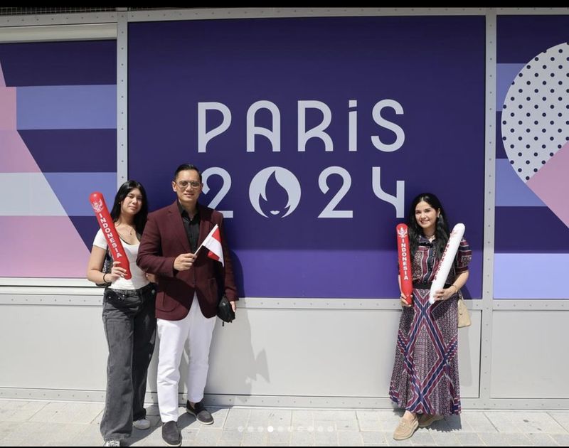 Gaya Keluarga AHY Nonton Olimpiade 2024