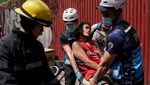 Kebakaran Melahap Gedung di Manila, 11 Orang Tewas