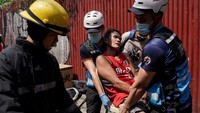 Sedikitnya 11 orang tewas dalam kebakaran di gedung hunian dan komersial berlantai lima di kawasan Chinatown, Filipina.