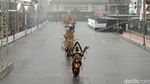 Hujan Deras Mengguyur Pembukaan Jember Fashion Carnival 2024