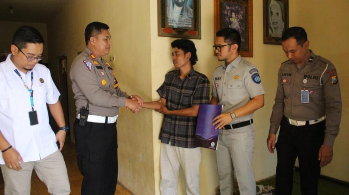 Keluarga korban tertabrak kereta di Probolinggo dapat santunan Jasa Raharja