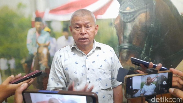 Ketua DPC Gerindra Kabupaten Pati Hardi ditemui di kantornya, Jumat (2/8/2024).