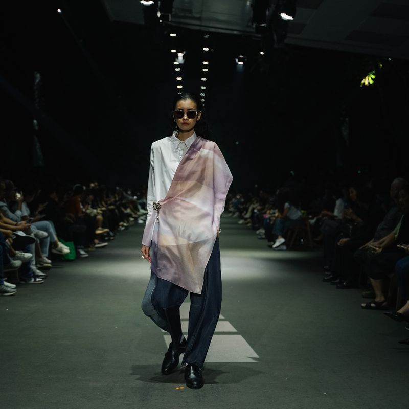 Koleksi Rinda Salmun di Jf3 Fashion Festival 2024, di Summarecon Mall Serpong [SMS]. Foto: Dok. JF3