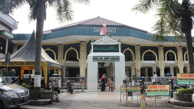 MASJID JAMI' GRESIK