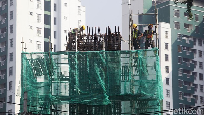 Melihat Progres Pembangunan LRT Velodrome-Manggarai Progres pembangunan Light Rail Transit (LRT) Jakarta Fase 1B rute Velodrome-Manggarai disebut telah mencapai 23 persen. Proyek fase ini senilai Rp 4,55 triliun, Jumat (2/8/2024).
