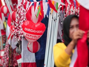 12 Hiasan Kepala 17 Agustus untuk Meriahkan HUT ke-79 RI