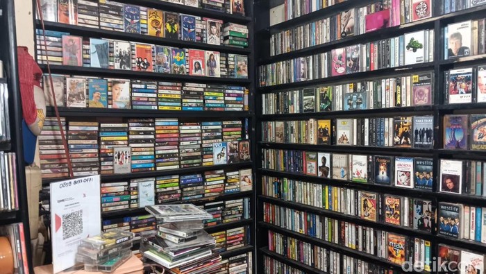 Penjual Kaset Blok M